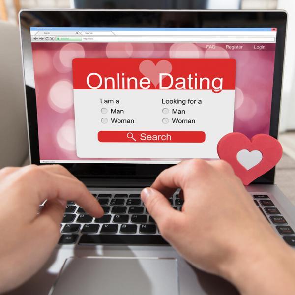Online Dating During a Divorce